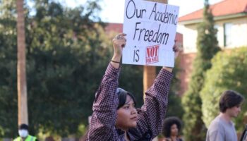 Siete universidades de EEUU plantan cara a Gobierno de Trump