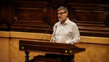 Els Comuns impulsen la climatització i modernització dels equipaments dels centres educatius arreu de Catalunya