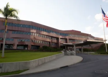 Venezuela denuncia que extremistas pretenden colocar explosivos en la embajada de EE.UU.