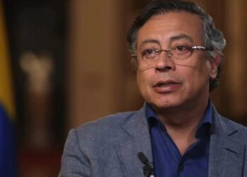 Petro tilda de “bárbaro” a Trump por matar a pobres en Caribe
