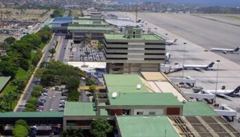 Venezuela da ultimátum a aerolíneas internacionales para retomar servicios