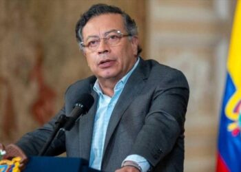 Petro acusa a EEUU del fracaso de la Cumbre de Américas