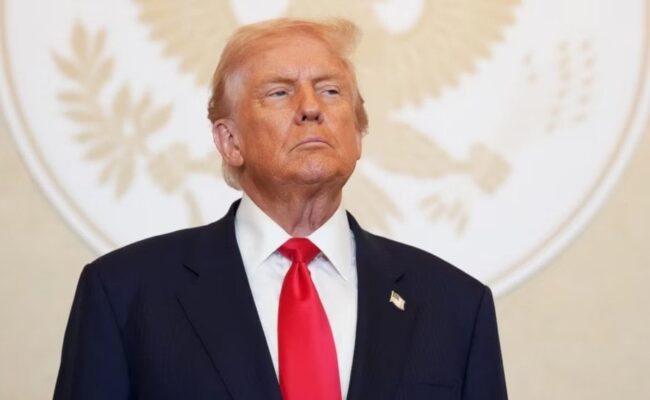 Trump evalúa acción militar en Venezuela, según The New York Times