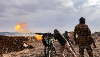 Choques entre grupos progubernamentales y fuerzas kurdas en Siria