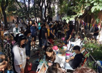 El Mercadillo de Vistabella (Castellón): trece años creando barrio a través de la sostenibilidad y la segunda mano