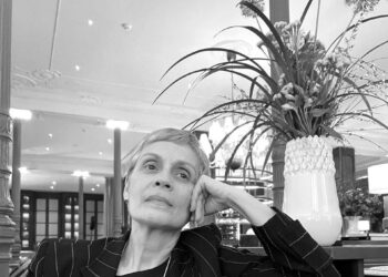 Marifé Santiago-Bolaños revela sus resurrecciones con «Soy guardiana de lo que ya nunca pasará»