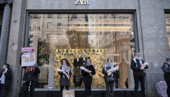Día Sin Compras: Ecologistas en Acción  denuncia la complicidad de Zara con el genocidio en Gaza y anima a un consumo sostenible y responsable