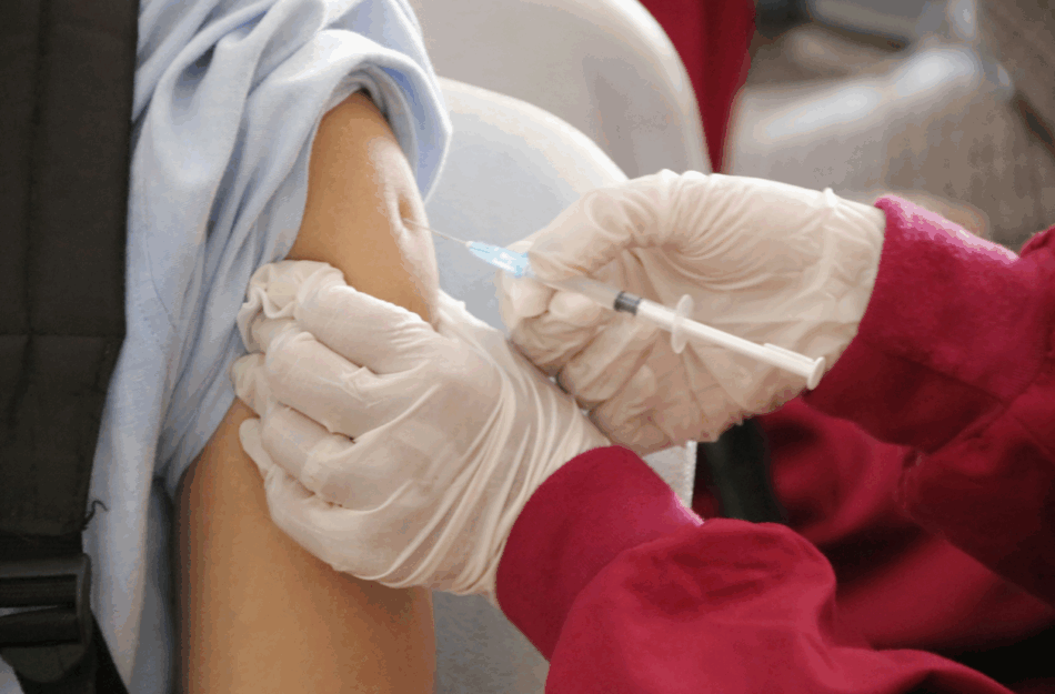 Dos estudios ratifican la eficacia de la vacuna del VPH contra el cáncer de cuello uterino