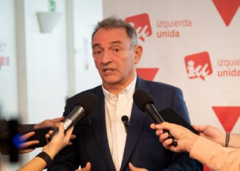 IU señala que “no basta” con la salida de Mazón y que debe haber elecciones porque “tras un año de humillación a las víctimas solo al pueblo valenciano le corresponde decidir su futuro”