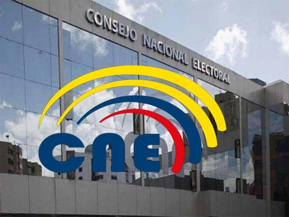 ¿Qué indican los sondeos en Ecuador sobre la consulta de Noboa en relación a la instalación de bases militares extranjeras?