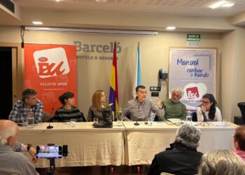 Esquerda Unida ha celebrado una jornada en Ourense con la presencia de Antonio Maíllo, junto a agentes sociales y vecinos afectados por los incendios de este año