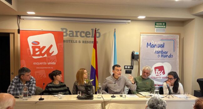Esquerda Unida ha celebrado una jornada en Ourense con la presencia de Antonio Maíllo, junto a agentes sociales y vecinos afectados por los incendios de este año