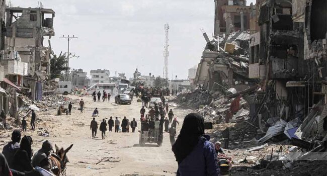 Israel bombardea Gaza y arresta a palestinos en Cisjordania