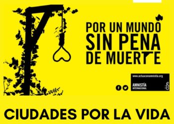 Cáceres se une a la jornada mundial de Ciudades por la Vida contra la pena de muerte iluminando el Ayuntamiento