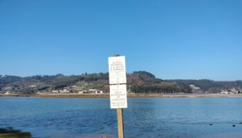 La Fiscalía investiga las actividades náuticas prohibidas en la ría de Villaviciosa