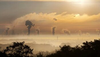 Las emisiones globales de CO2 alcanzan un nuevo máximo en 2025: se agota el margen para cumplir con París