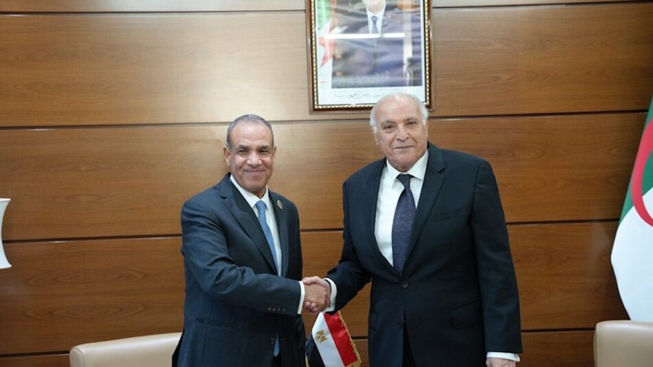 Egipto y Argelia reafirman su compromiso para apoyar unidad libia