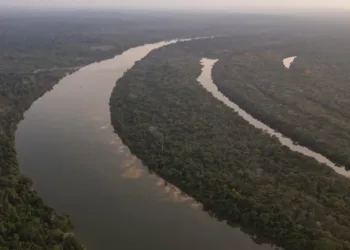 Colombia anuncia la totalidad de su Amazonía como zona libre de explotación petrolera