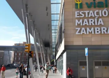 Concentración en Vialia María Zambrano (Málaga) en la tercera jornada de huelga en Iryo Andalucía