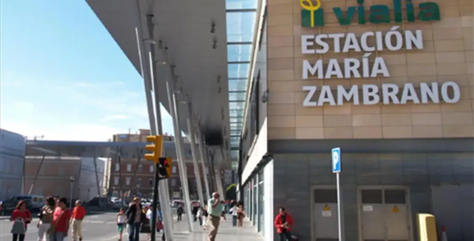 Concentración en Vialia María Zambrano (Málaga) en la tercera jornada de huelga en Iryo Andalucía