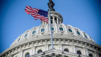 Senado de EE.UU. aprueba paquete de leyes que ponen fin al cierre del Gobierno