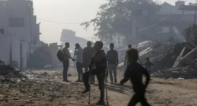 Israel amplía silenciosamente la “línea amarilla” y acorrala a familias en Gaza