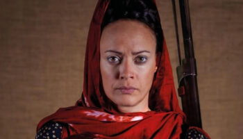 Llega a Teatro del Barrio Sáhara, la barca del desierto, en el 50 aniversario de la llamada Marcha Verde