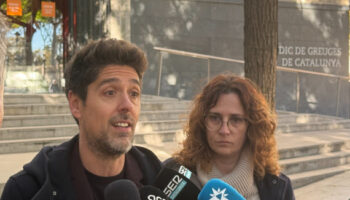 Els Comuns porten a la Síndica de Greuges l’ordenança de Martorell que prohibeix recollir aigua de les fonts públiques