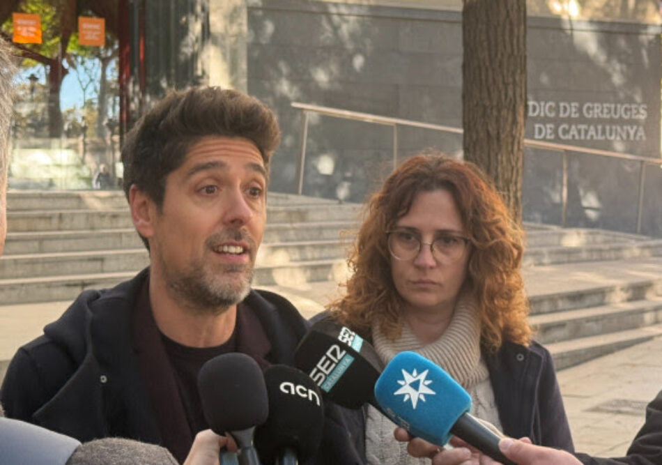 Els Comuns porten a la Síndica de Greuges l’ordenança de Martorell que prohibeix recollir aigua de les fonts públiques