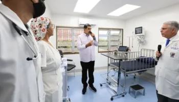 Gobierno Venezolano entrega 98 obras de salud