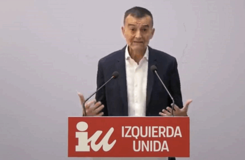 Antonio Maíllo exige el “blindaje de la Sanidad Pública y rescatar los conciertos en Andalucía” y afirma que “tiene solución también en Castilla y León, y en Extremadura” de cara a las futuras elecciones