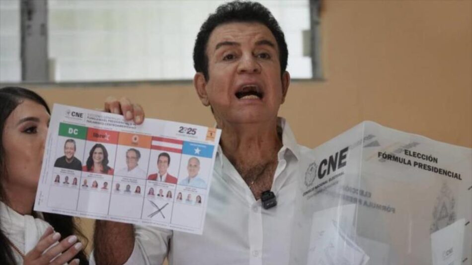 Nasralla denuncia irregularidades tras cómputo en favor de Asfura