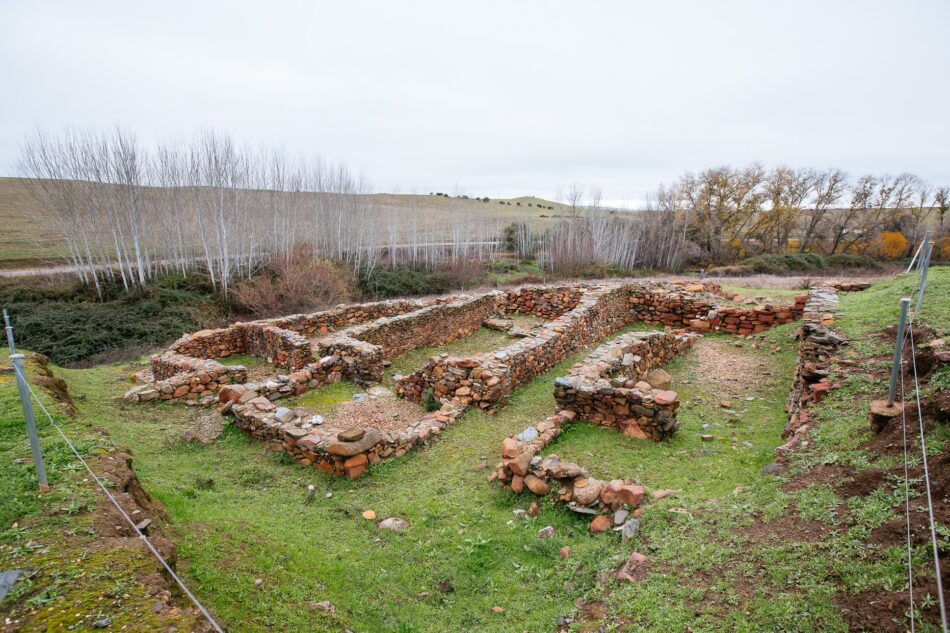 Denuncian el estado del centro de interpretación-oficinas del yacimiento arqueológico prerromano de Los Castillejos II en Fuente de Cantos (Badajoz)