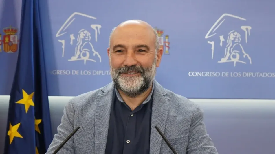 Néstor Rego acusa Felipe de Borbón de ignorar os problemas da xente e centrarse só en salvar a lexitimidade da Transición