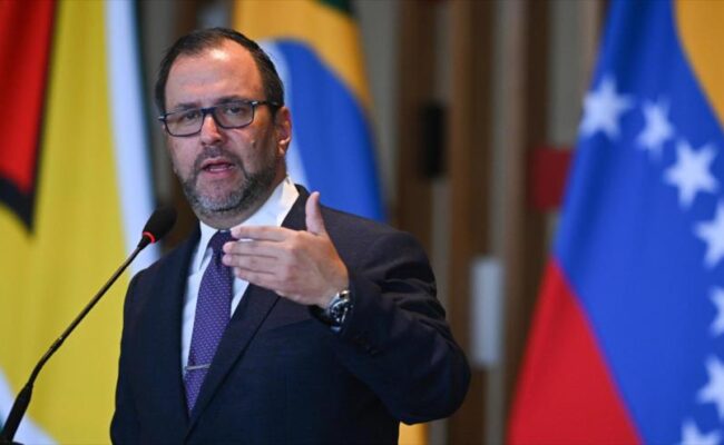 Venezuela exige eliminación total de sanciones en su contra