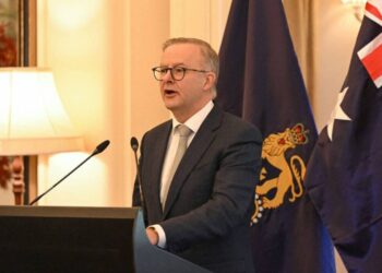 El laborista Anthony Albanese limita las redes sociales en Australia a menores de 16 años