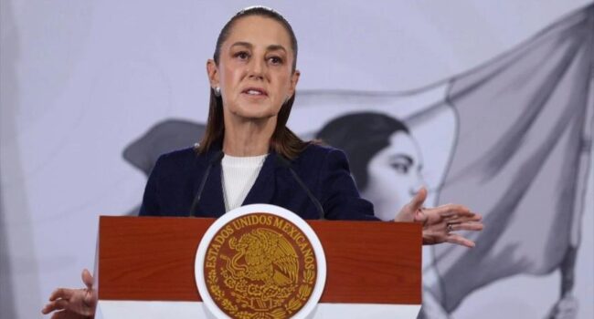 Sheinbaum ve “momento de reflexión” para progresismo tras triunfo de Kast