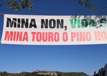 Plataforma Mina Touro O Pino NON: «O Concello de Touro denéganos o dereito á información pública»