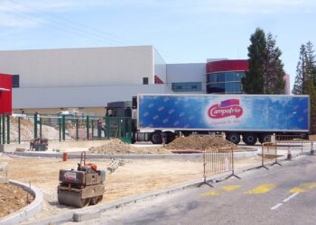 Compromís critica que el Consell olvide las ayudas a los trabajadores y trabajadoras en la subvención concedida a Campofrío