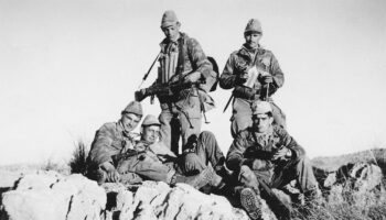 El Parlamento de Argelia aprueba una ley que califica la colonización francesa como crimen