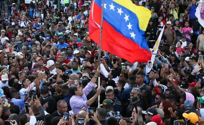 El PCE condena la agresiva y violenta política de Donald Trump contra Venezuela y llama a la movilización social y popular en defensa de la soberanía y la paz