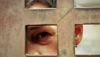 “Hermana Leonor, 20.000 kilómetros de confesión”, Diego Paqué. El mapa de la infamia religiosa