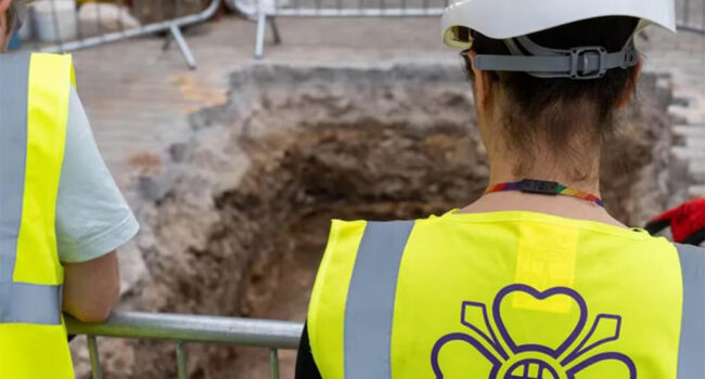Tesoro histórico bajo el Parlamento británico sorprende a expertos