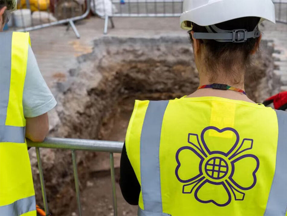 Tesoro histórico bajo el Parlamento británico sorprende a expertos