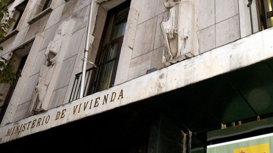 El Ministerio de Vivienda publica una guía para ayudar a las administraciones a agilizar la tramitación de licencias