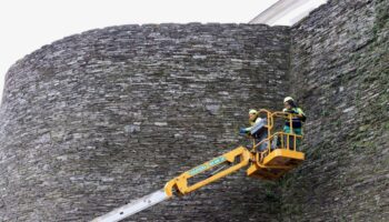 A caída do paro e da afiliación reflicten que Galiza segue a perder poboación activa