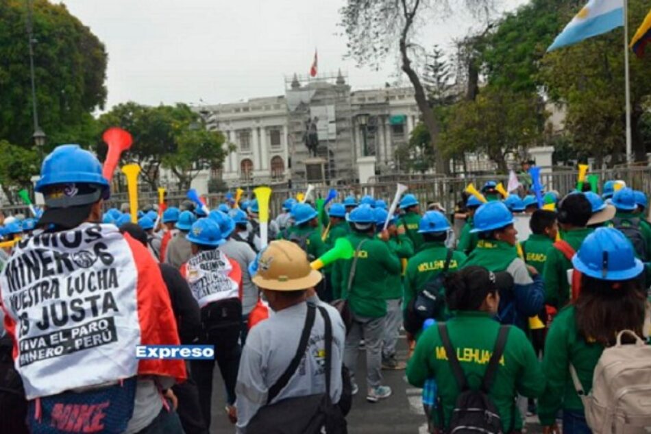 Tregua en el conflicto minero en Perú sin solución de fondo