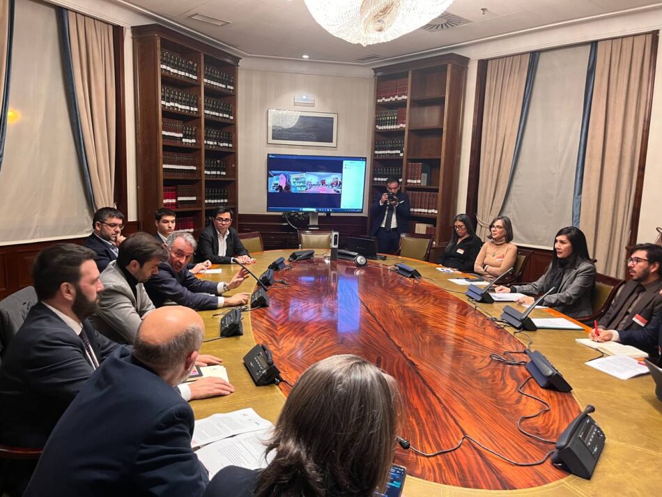 IU impulsa en el Congreso una ‘Declaración por la Paz, el Derecho Internacional, el respeto a la soberanía y la integridad territorial de todos los países’ que firman diputados de varios grupos