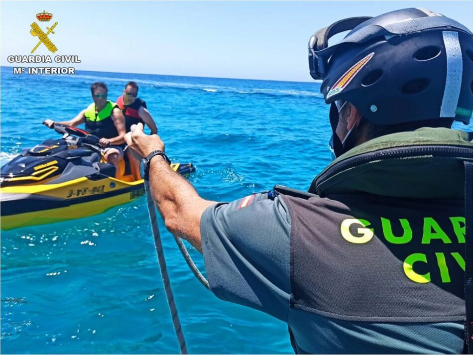 Se prohíben al fin las motos de agua en el litoral del Parque Natural Cabo de Gata-Níjar, de forma permanente