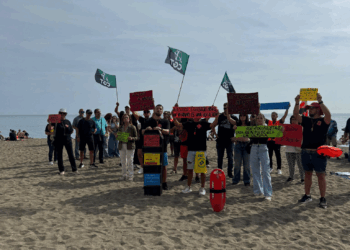 Los socorristas de las playas de Málaga retoman la huelga indefinida a partir del 18 de diciembre